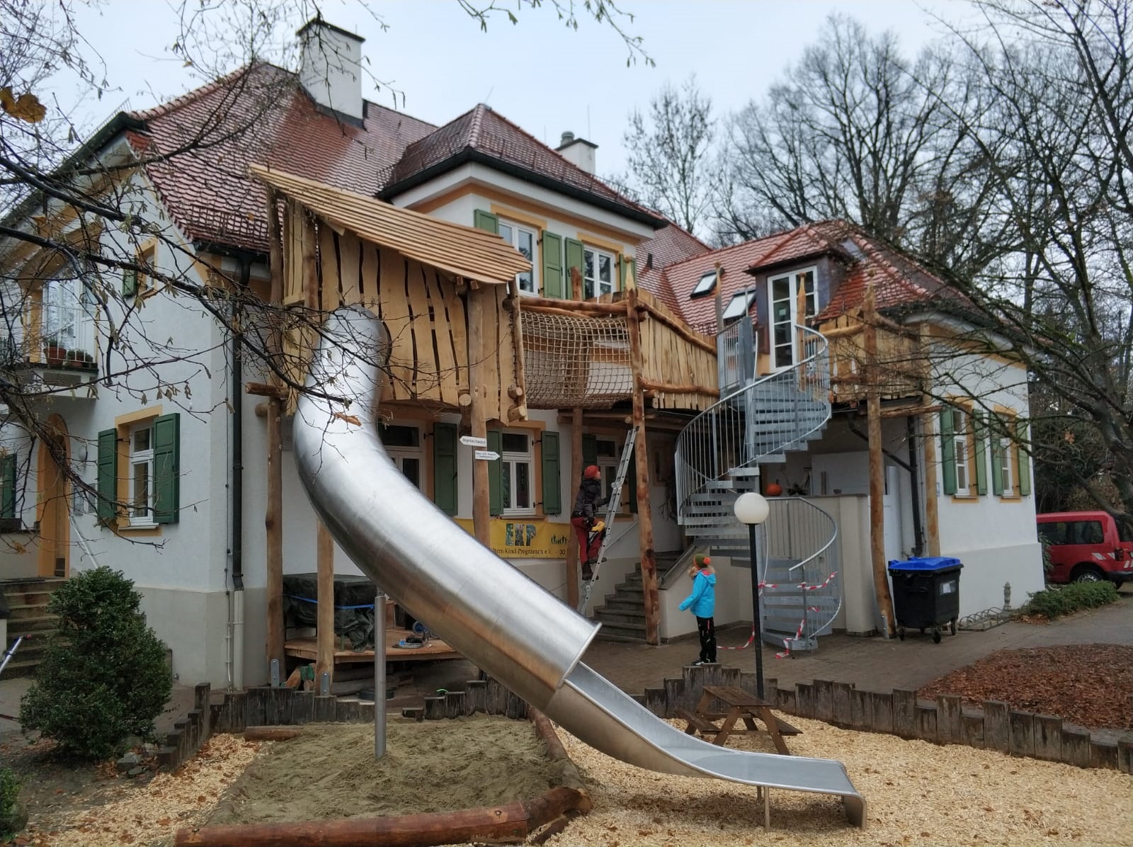 Spielplatz in Stockdorf Familienzentrum